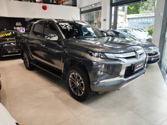 MITSUBISHI L200 TRITON 2.4 16V TURBO DIESEL SPORT HPE-S CD 4P 4X4 AUTOMÁTICO